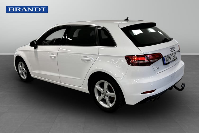 Bild 2 av Audi A3 Sportback 35 TFSI 150hk