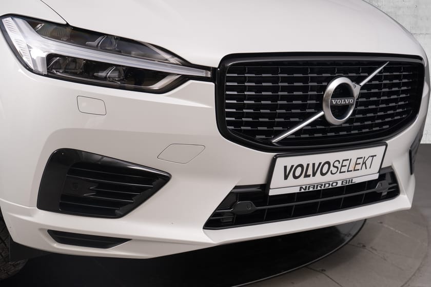 Bilde 3 av Volvo XC60 T8 AWD Recharge 400 hk R-Design. Polestar Optimert/Krok/Harman Kard