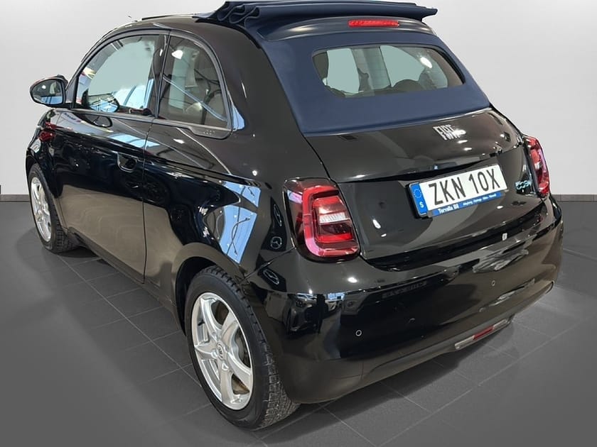 Bild 4 av Fiat 500Ce 500C 500c 118hk CAB CABRIOLET Icon Carplay LADDBOX PÅ KÖPET!