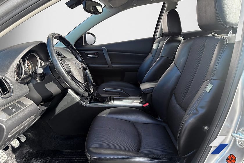 Bild 4 av Mazda 6 Wagon 2.0 MZR-DISI Dragkrok/Motorvärmare Nybesiktigad