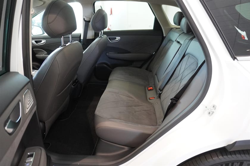 Bild 5 av MG S6 EV Dual Motor Luxury AWD 77 kWh