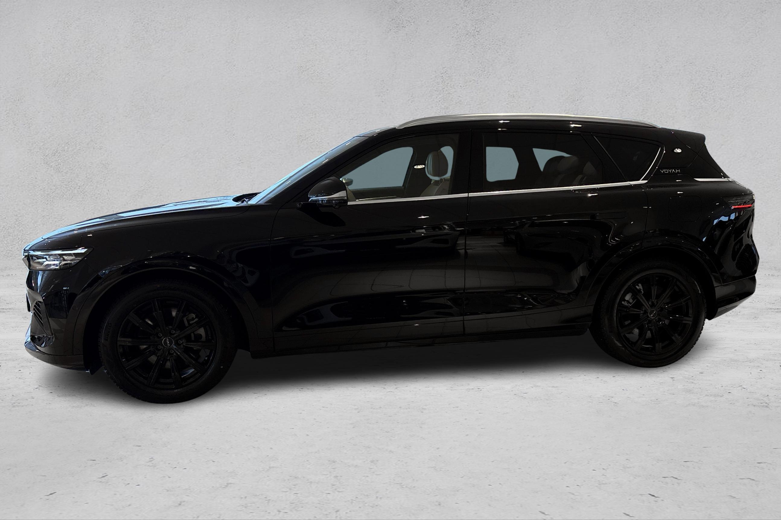 Thumnail bilde 1 av Voyah Free