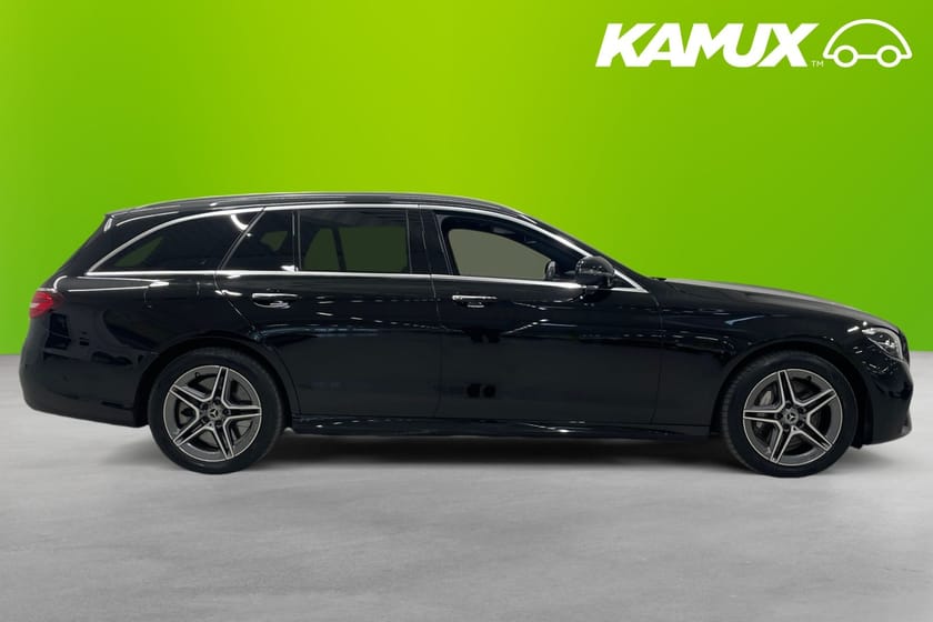 Bild 4 av Mercedes-Benz E 300 T de Plug-In AMG MOMS Widescreen 360° Navi Döda-vinkel
