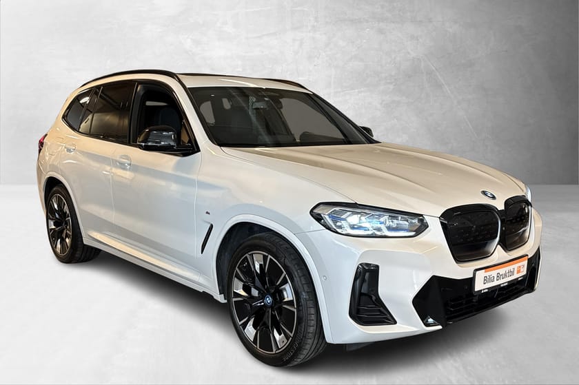 Bilde 3 av BMW iX3 FullyCharged H/K, Krok, HeadUp, LaserLys, M-Sport