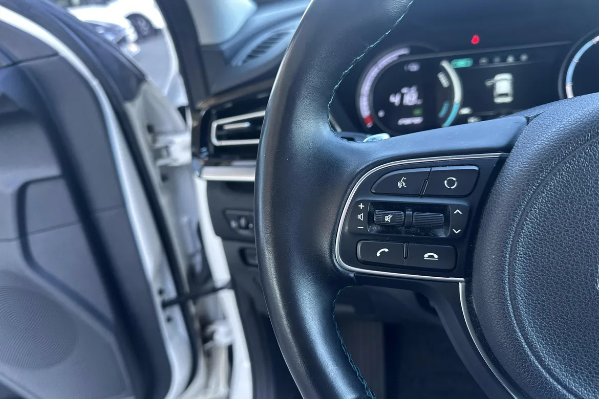picture of a car