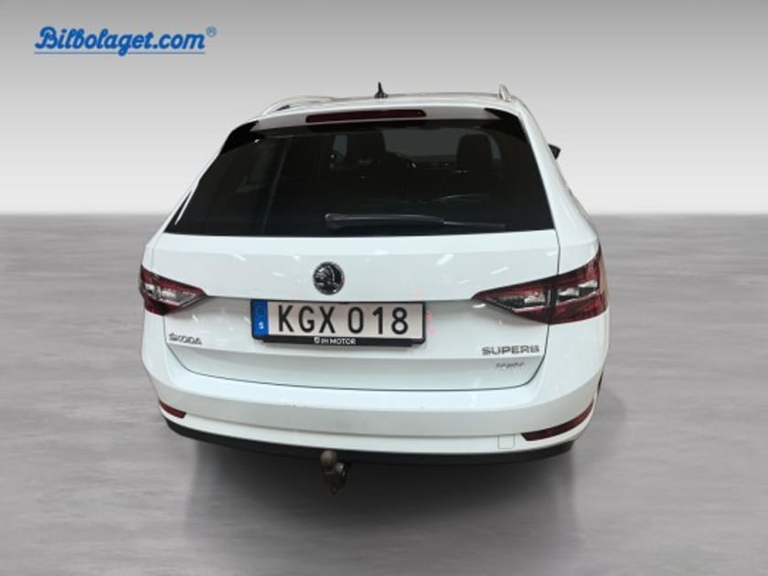 Bild 3 av Škoda Superb Kombi 2.0 TDI 4x4 SCR DSG