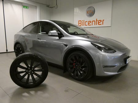Tesla Model Y Performance