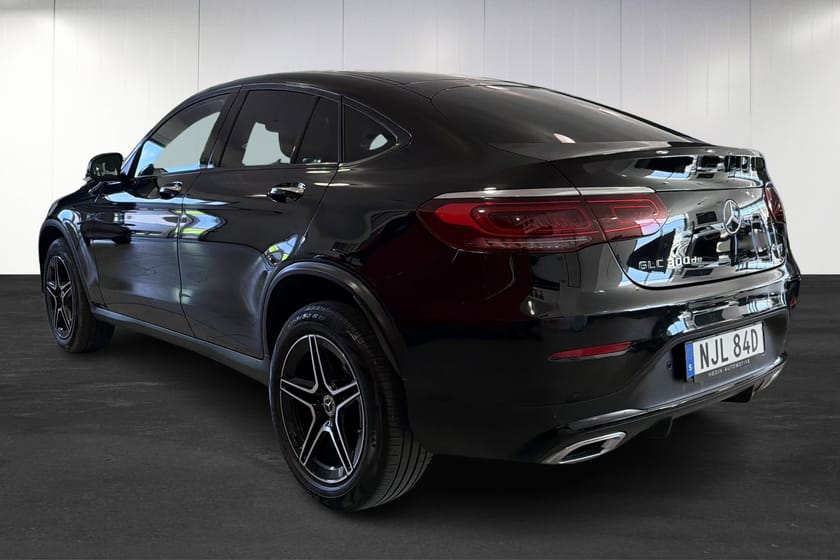Bild 3 av Mercedes-Benz GLC 300 de Coupé 4MATIC AMG Line / Taklucka / Drag