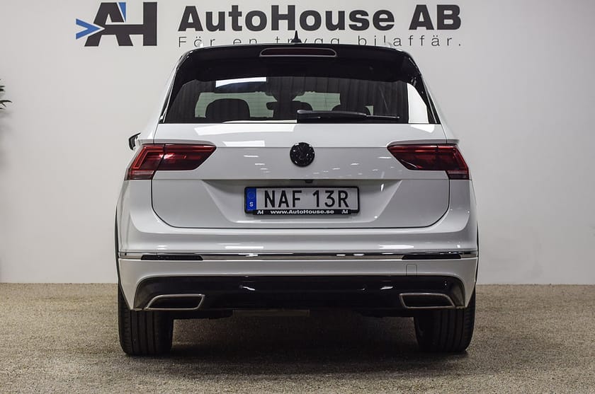 Bild 5 av Volkswagen Tiguan Allspace 7-sätes 2.0 TDI 4M 7-sits R Line Värmare Drag Cockpit