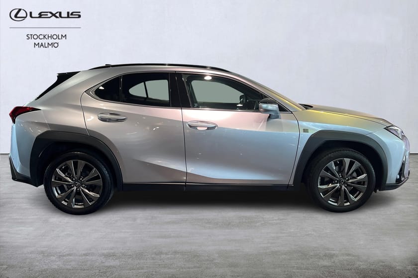 Bild 2 av Lexus UX 250h F-sport Design 184hk P-värm Keyless Navi PDC