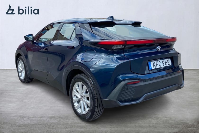 Bild 3 av Toyota C-HR PHEV 2,0 Laddhybrid  Active Döda Vinkel Varnare