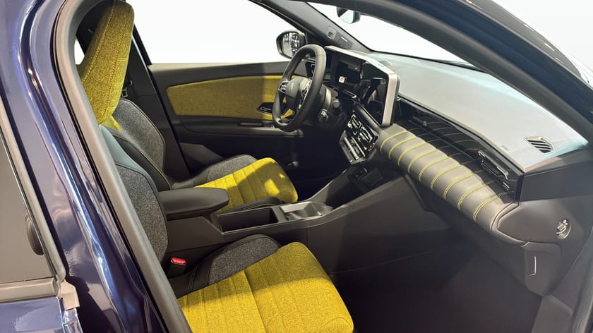 Bild 3 av Renault 5 E-Tech ELECTRIC ICONIC FIVE EV52 PRIVATLEASING fr 2990kr/mån*