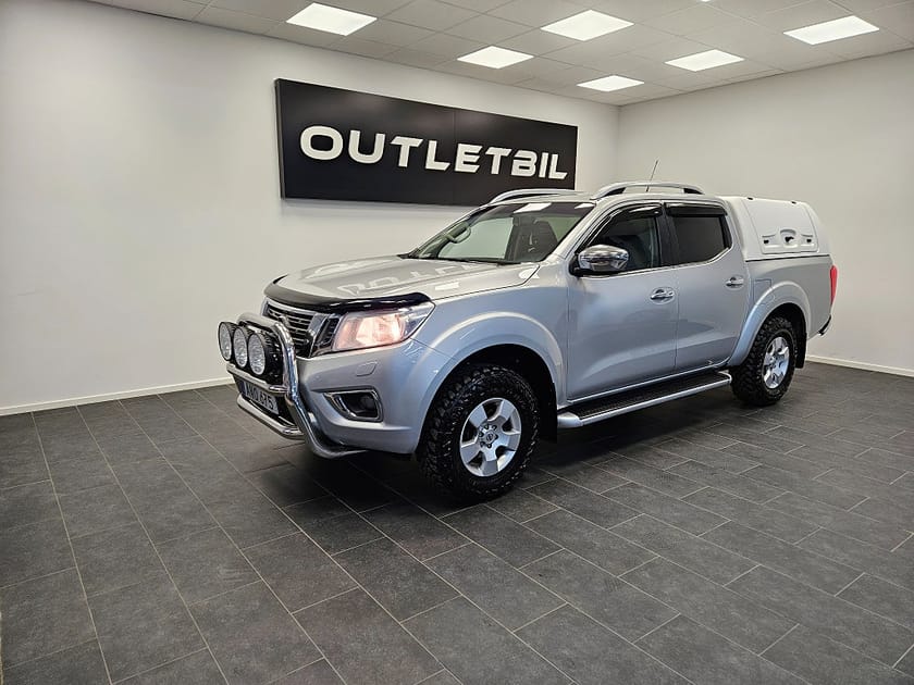 Bild 1 av Nissan Navara Dubbelhytt 2.3 dCi 163hk 4WD 4x4 Kåpa Värmare Drag MOMS