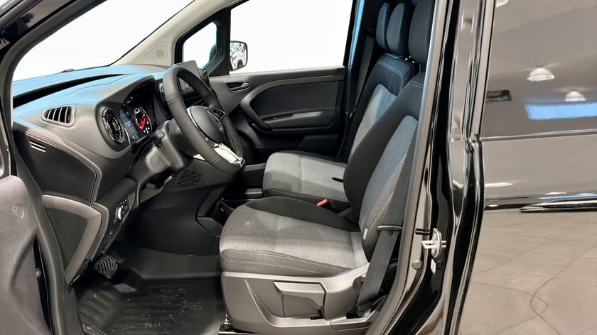 Bild 3 av Mercedes-Benz Citan 112 CDI SKÅP L2 SPECIAL EDITION