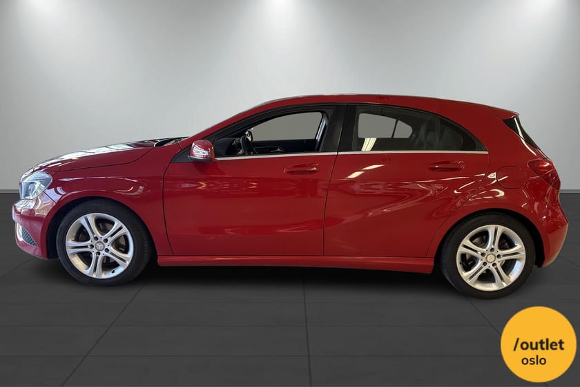 Bilde 2 av Mercedes-Benz A 180 122hk / BI-XENON / Ryggekamera / Navigasjon