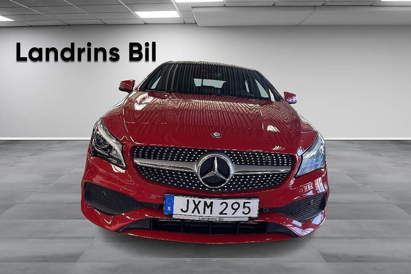 Bild 2 av Mercedes-Benz CLA 220 d 4MATIC Shooting Brake Brake/AMG Line /Glastak/Värmare