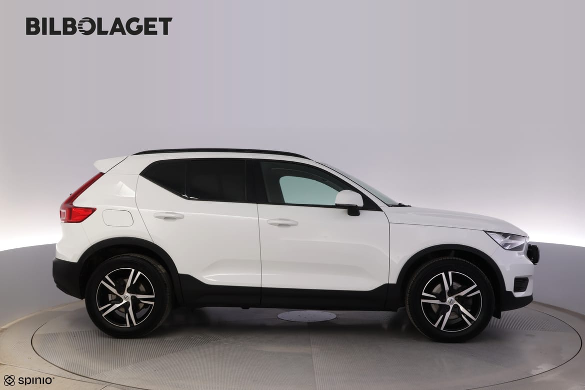 Volvo XC40 2019 - miniatyr 2