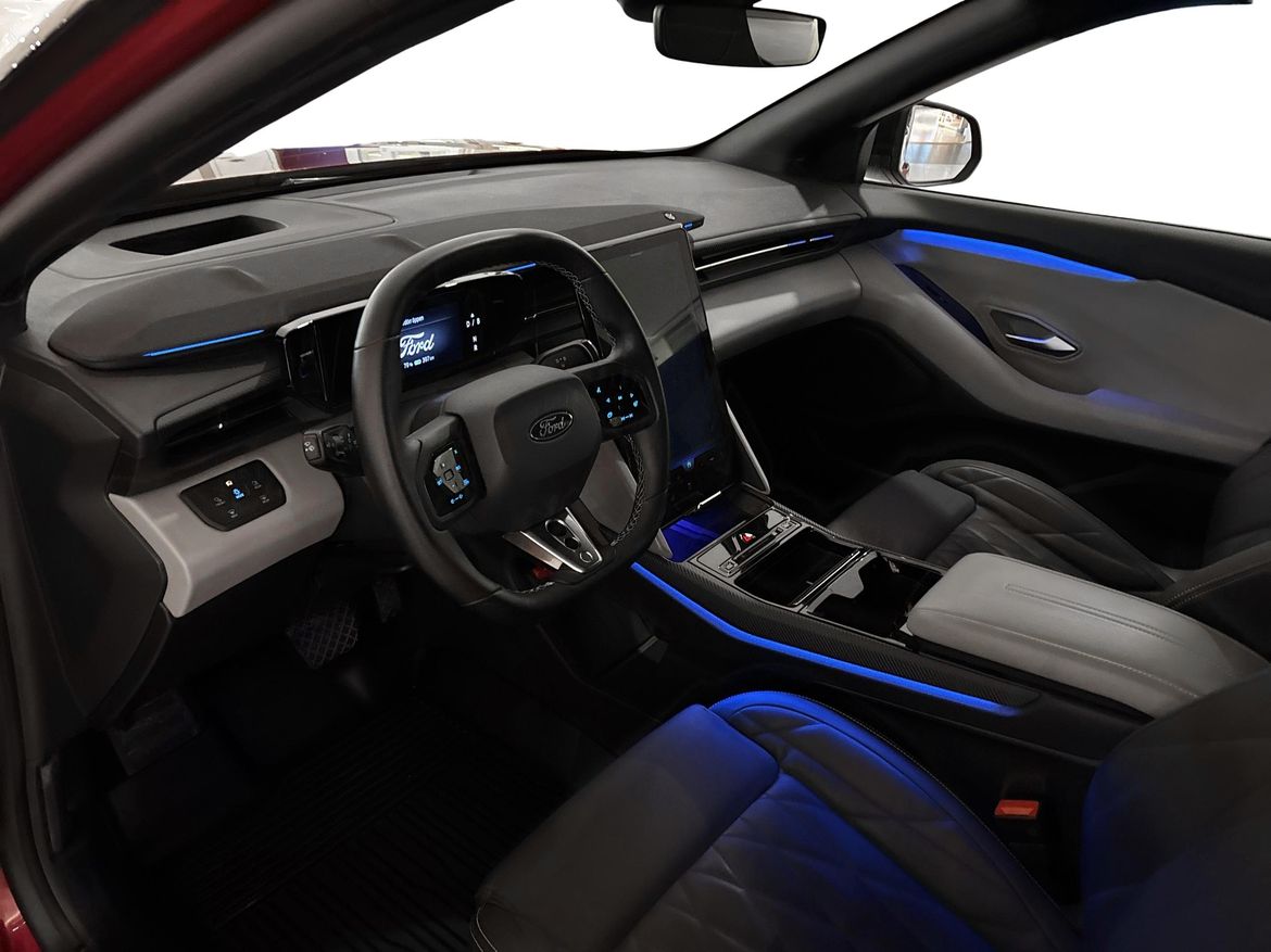 Ford Capri EV 2025 - miniatyr 6