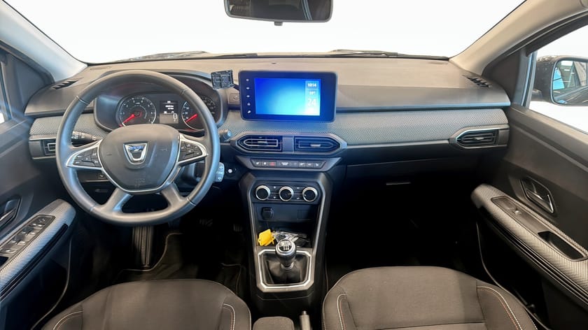 Bild 4 av Dacia Jogger 7-sätes 1.0 TCe (110hk) EXTREME / 7-SITS / BACKKAMERA