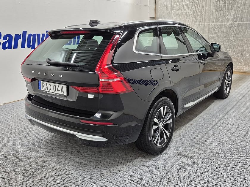 Bild 5 av Volvo XC60 T6 Recharge Core Bright plug in AWD 350HK 4x4 Panorama