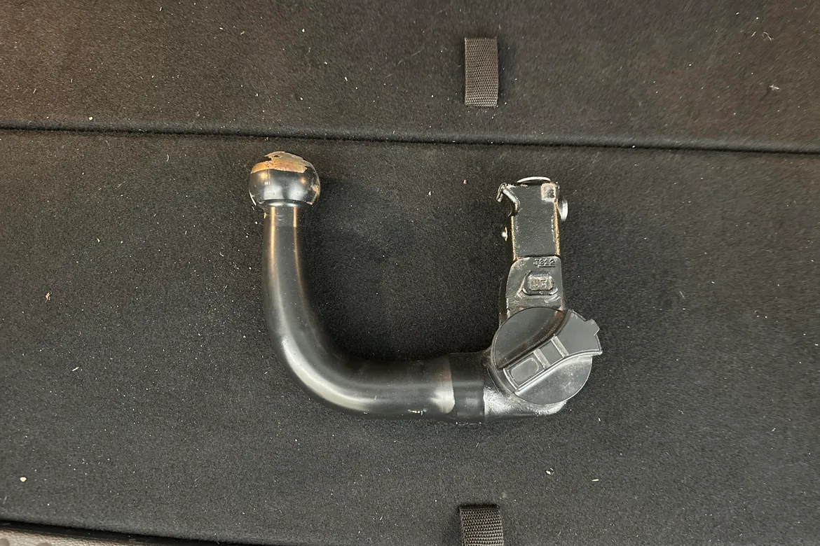 picture of a car