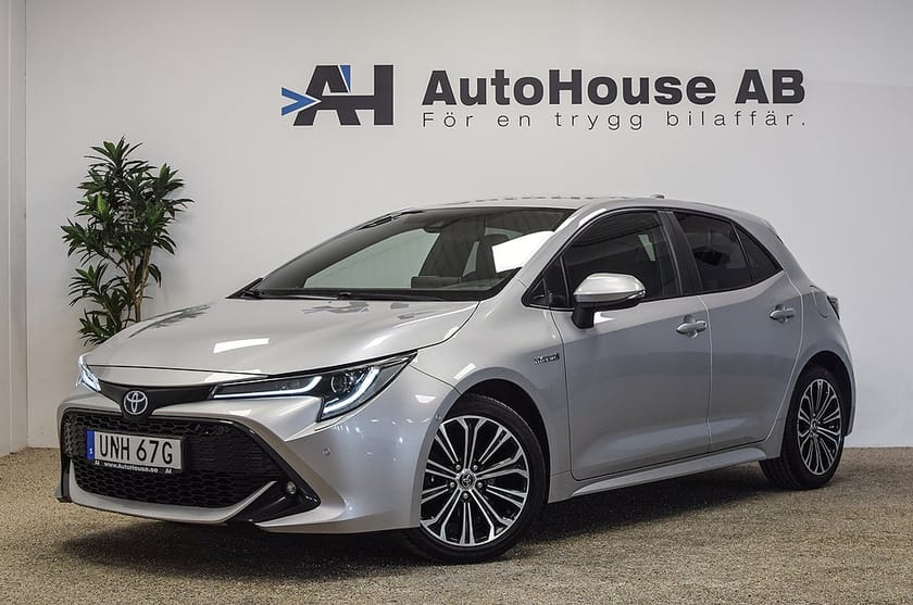 Bild 1 av Toyota Corolla Hybrid e-CVT Style Rattvärme Backkamera Adaptiv Farthål