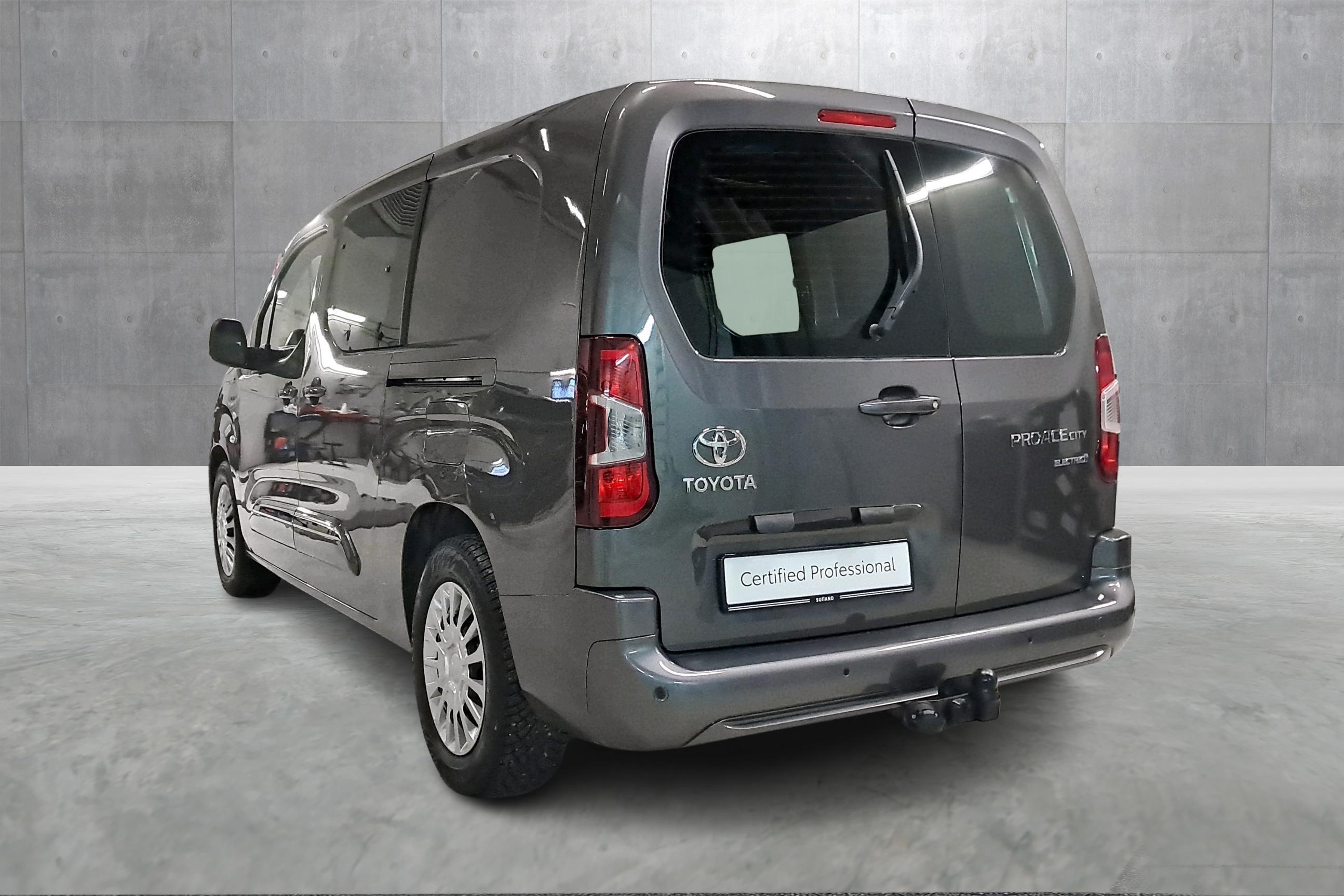 Thumnail bilde 2 av Toyota ProAce City Electric