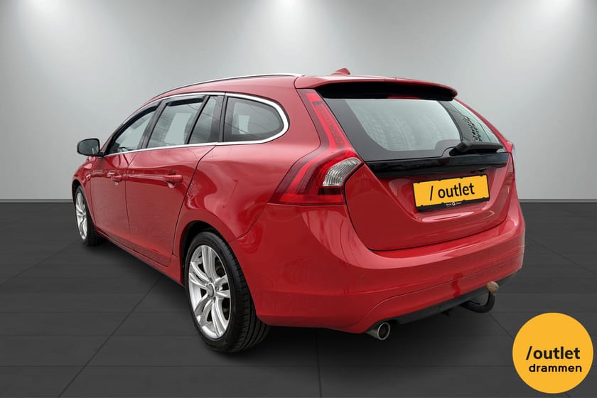 Bilde 3 av Volvo V60 D2 Summum / Skinn 114HK