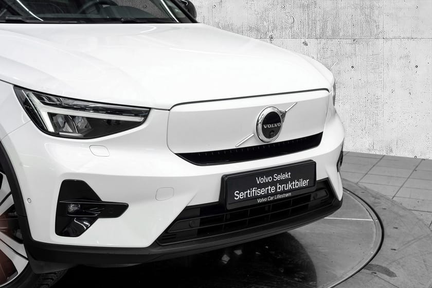 Bilde 2 av Volvo XC40 Recharge Twin motor Ultimate Harman/Kardon 360kamera - Mye Utstyr!