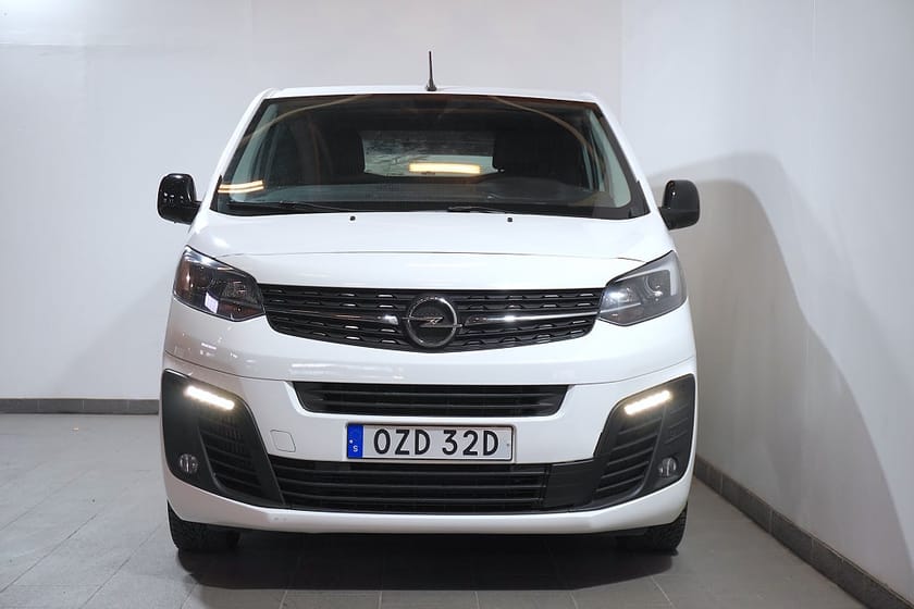 Bild 2 av Opel Vivaro Skåpbil IP 2.0 Premium L2H1 Värmare MOMS Dubbla Dörrar