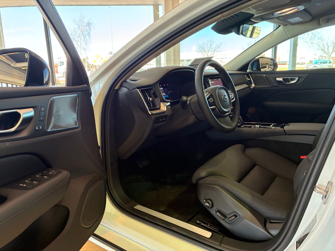 Bild 4 av 6 på bilen