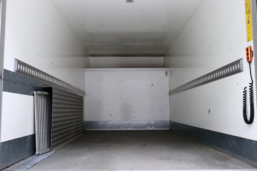 Bild 5 av Mercedes-Benz Sprinter 316 CDI Chassi Automat|Volymskåp|BG-Lyft|Överhäng|Flyttbil