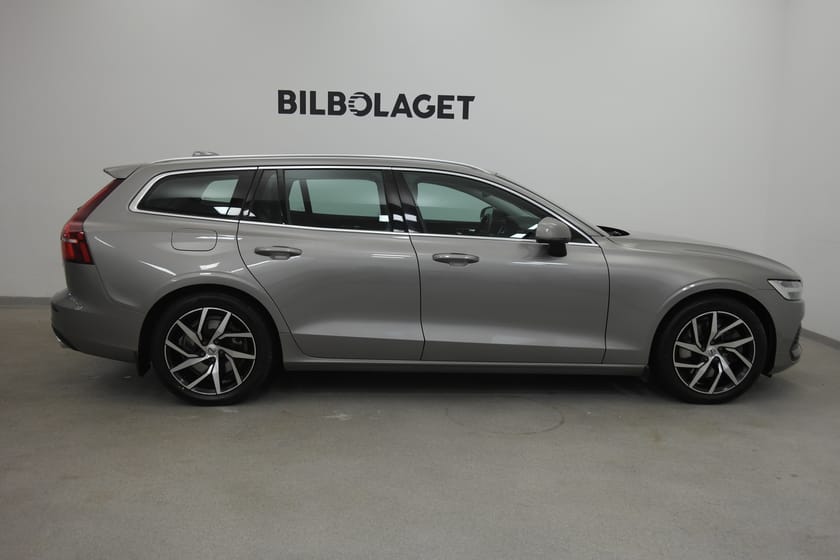 Bild 3 av Volvo V60 T8 TE Momentum Advanced Edition