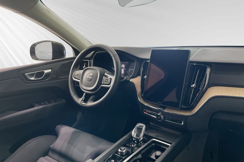 Bild 1 av Volvo XC60 T6 Plus Dark Nordic Edition