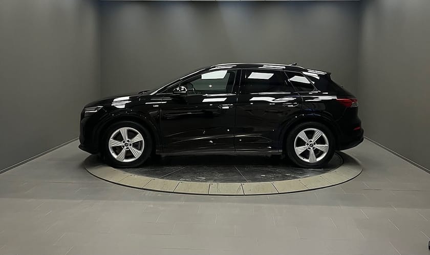 Bild 2 av Audi Q4 50 e-tron quattro Comfort/S Line/ Matrix/Drag
