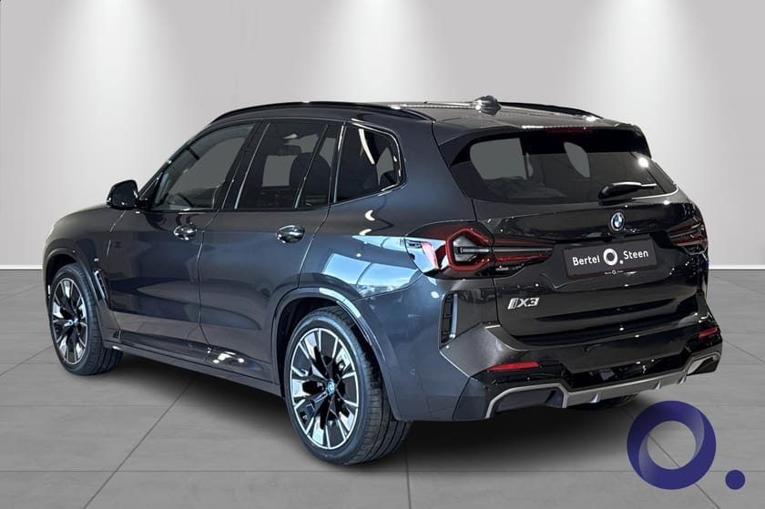 Bilde 3 av BMW iX3 M Sport Panoramatak Hengerfeste++