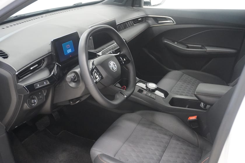 Bild 2 av MG 3 Hybrid+ Lux HEV 1.5 AT