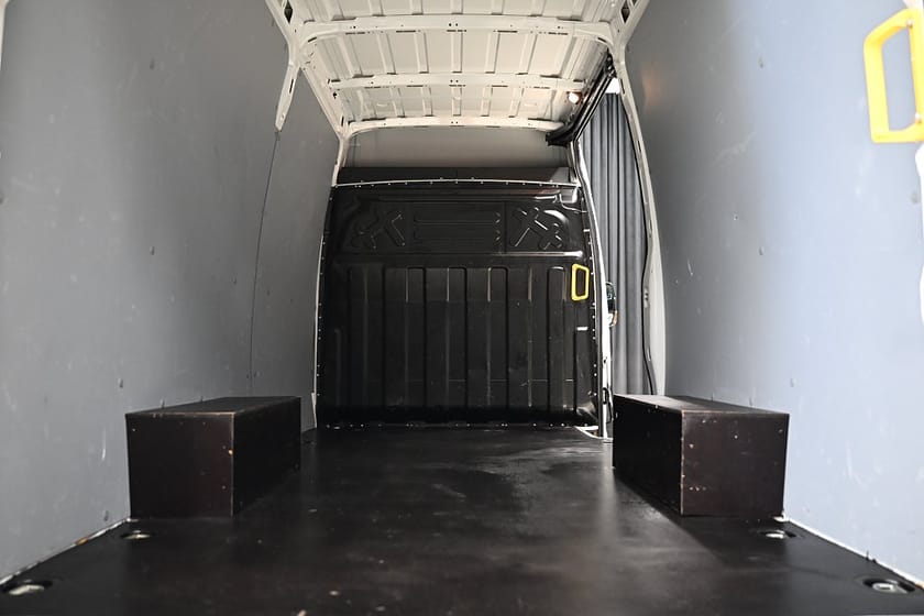 Bild 5 av Iveco Daily 35-140 Van 136HK L3H2 Automat|Webasto|3.5ton-drag|Lågmil|Leasbar