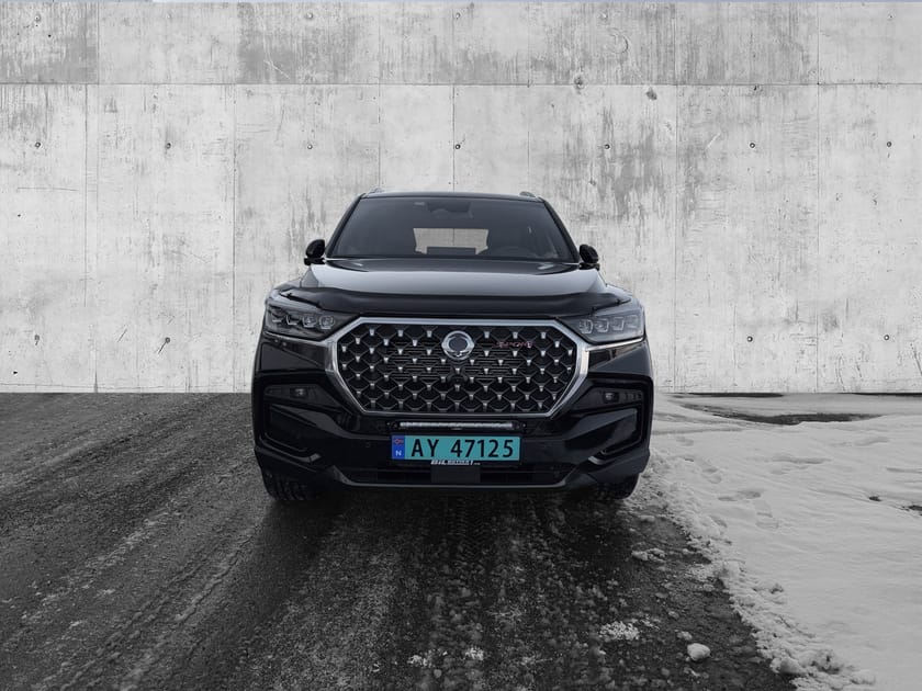 Bilde 4 av KGM Rexton 202HK DLX / Dieselvarmer / 3.500kg h.vekt / Stigtrinn