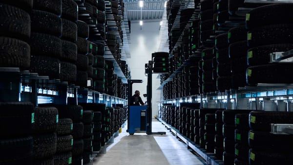 Däckförvaring klass 2 - 1 säsong