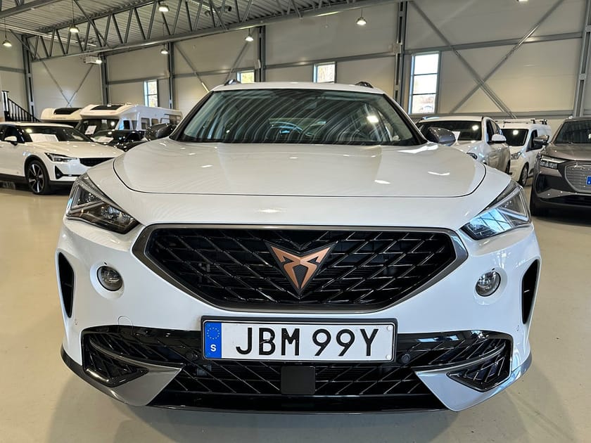 Bild 2 av CUPRA Formentor e-Hybrid DSG PHEV paket / Dragkrok