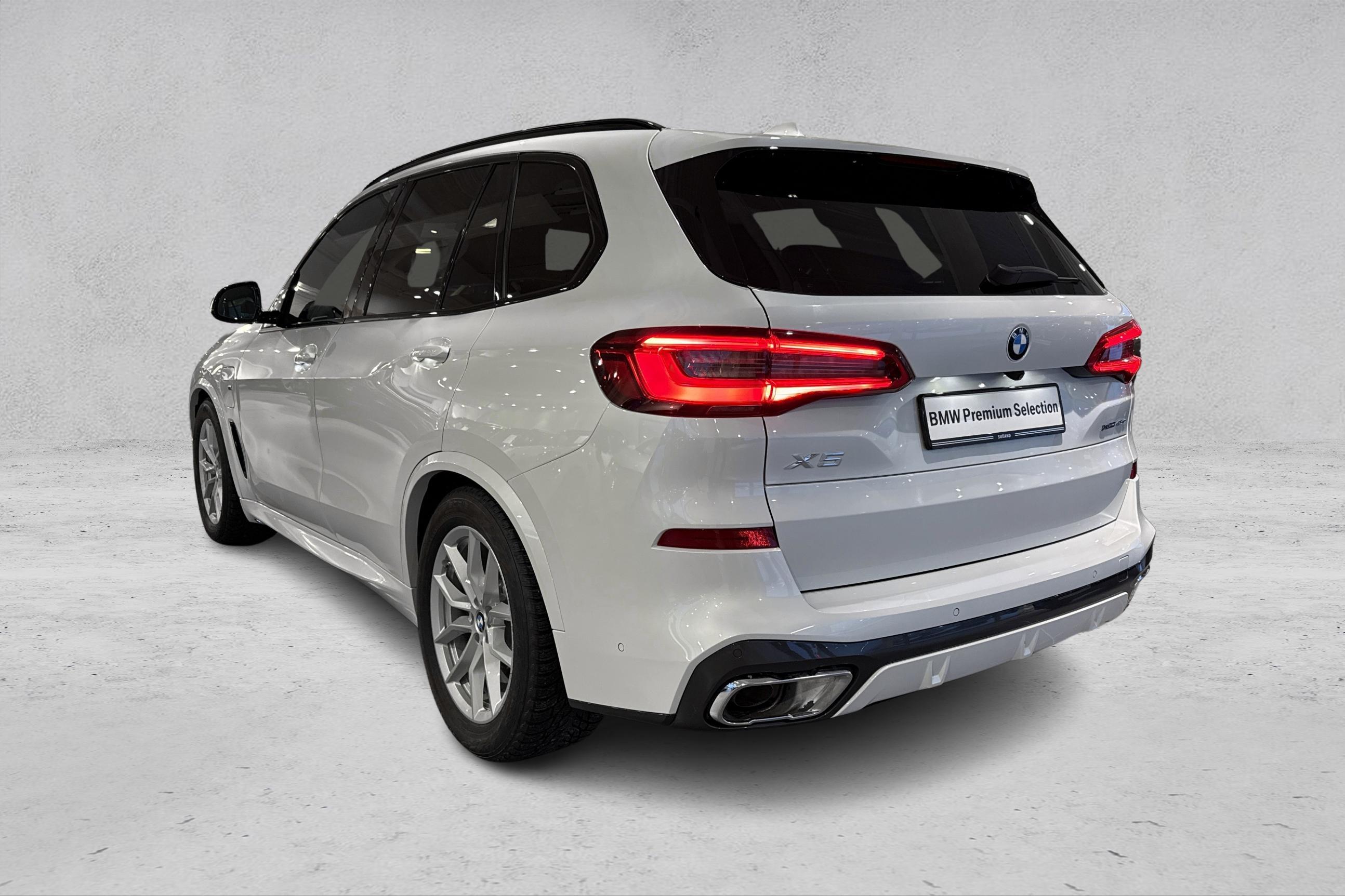 Thumnail bilde 2 av BMW X5 xDrive45e iPerformance
