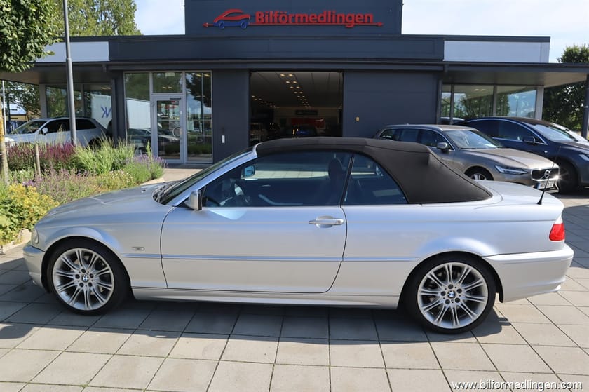 Bild 3 av BMW 330Ci Convertible 330 Ci manuell 231hk 3.0 Läder Elcabriolet