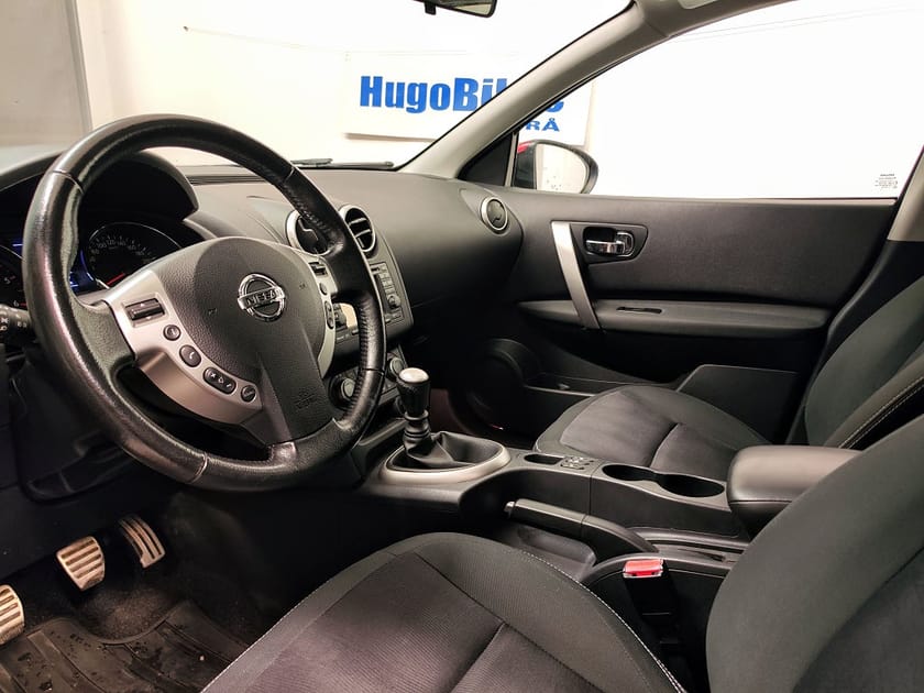 Bild 3 av Nissan Qashqai 1.6 dCi Tekna 130hk - Panorama - Navi -