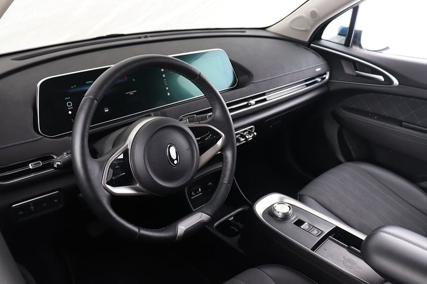 Bild 4 av ORA Funky Cat 300 Pro 48 kWh 171hk B-Kamera Navi Vinterhjul