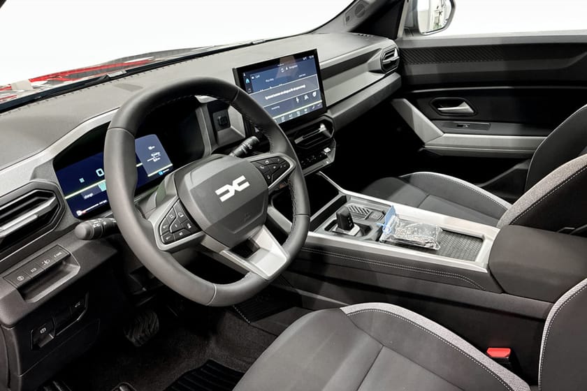 Bild 5 av Dacia Bigster Hybrid 155 journey