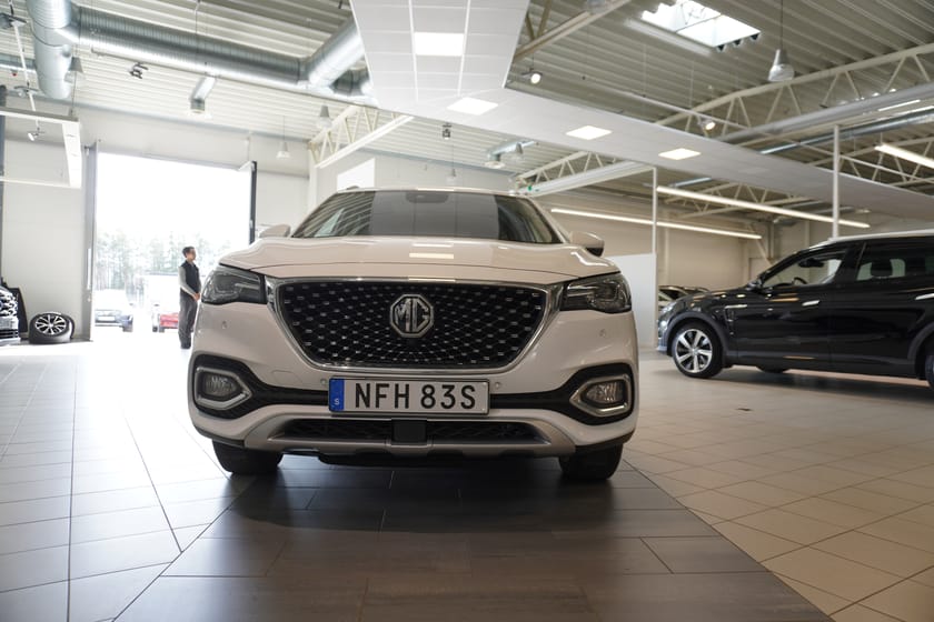 Bild 1 av MG EHS PHEV Luxury Adaptiv Panorama 360 Kamera