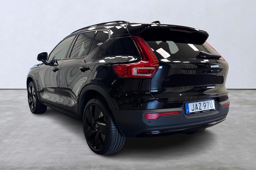 Bild 4 av Volvo EX40 Single Motor Extended Range M R Ultra Black Edt