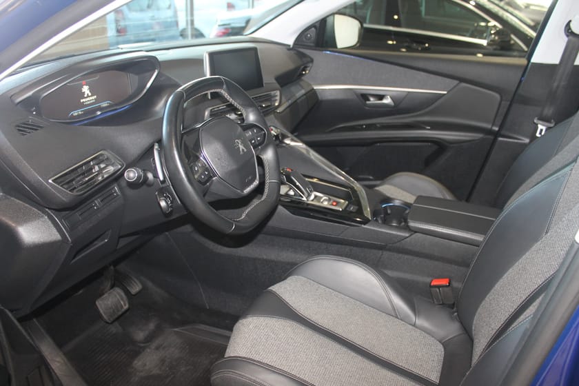 Bilde 4 av Peugeot 3008 Allure 1,6 BlueHDi 120hk aut