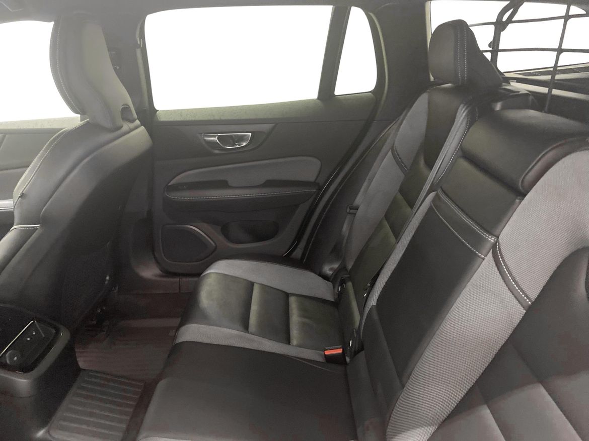 Volvo V60 2022 - miniatyr 7